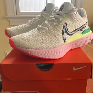 Women’s Nike Infinity Run FK 3 Shoes